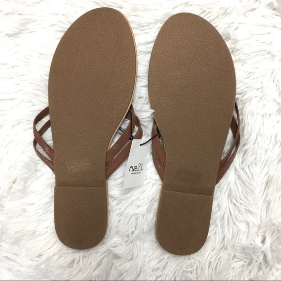 NWT. Rue21 Brown Thong Sandals Size 10 - Picture 4 of 4